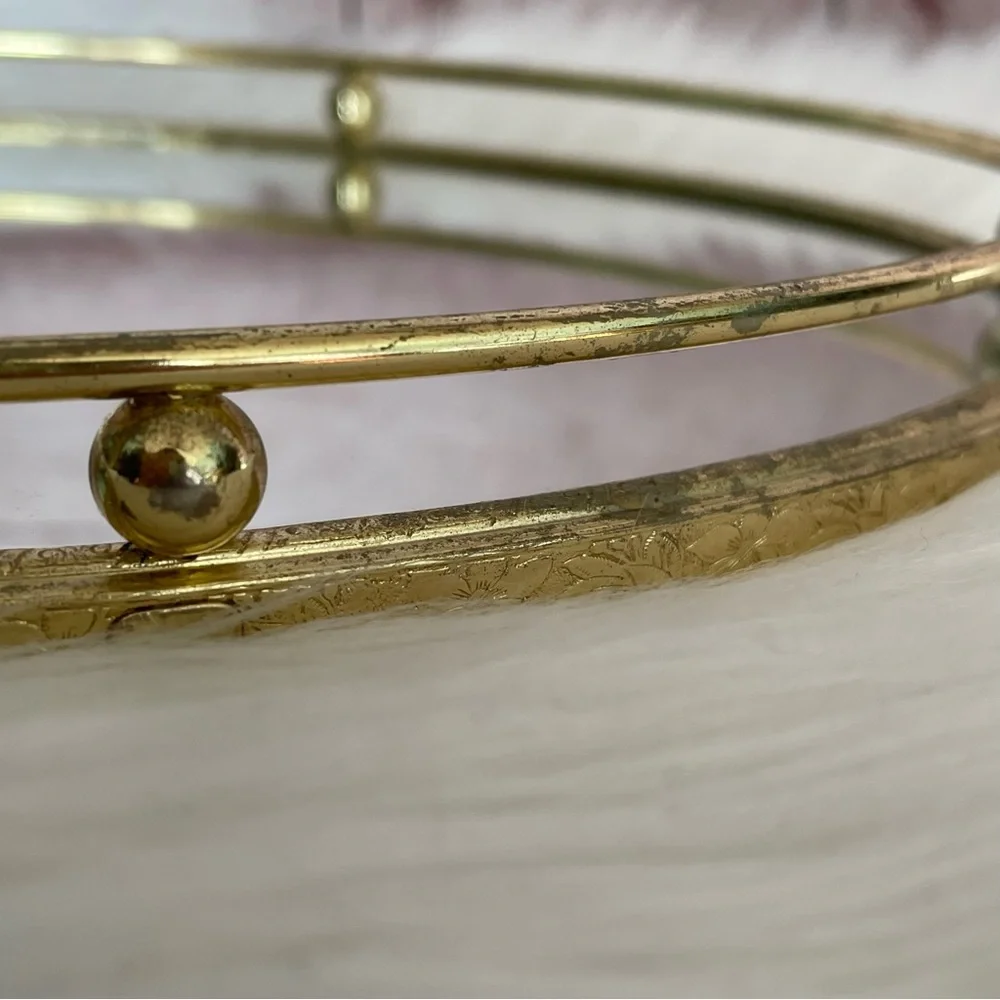 N/A vtg gold